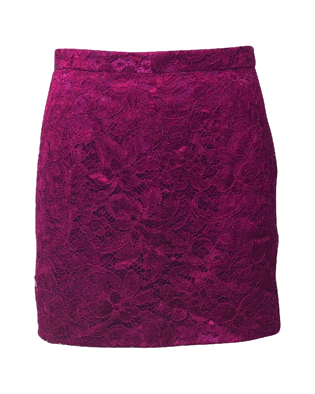 Online Boutiques Chic Styles Dolce & Gabbana Lace Pencil Mini Skirt in Purple Cotton